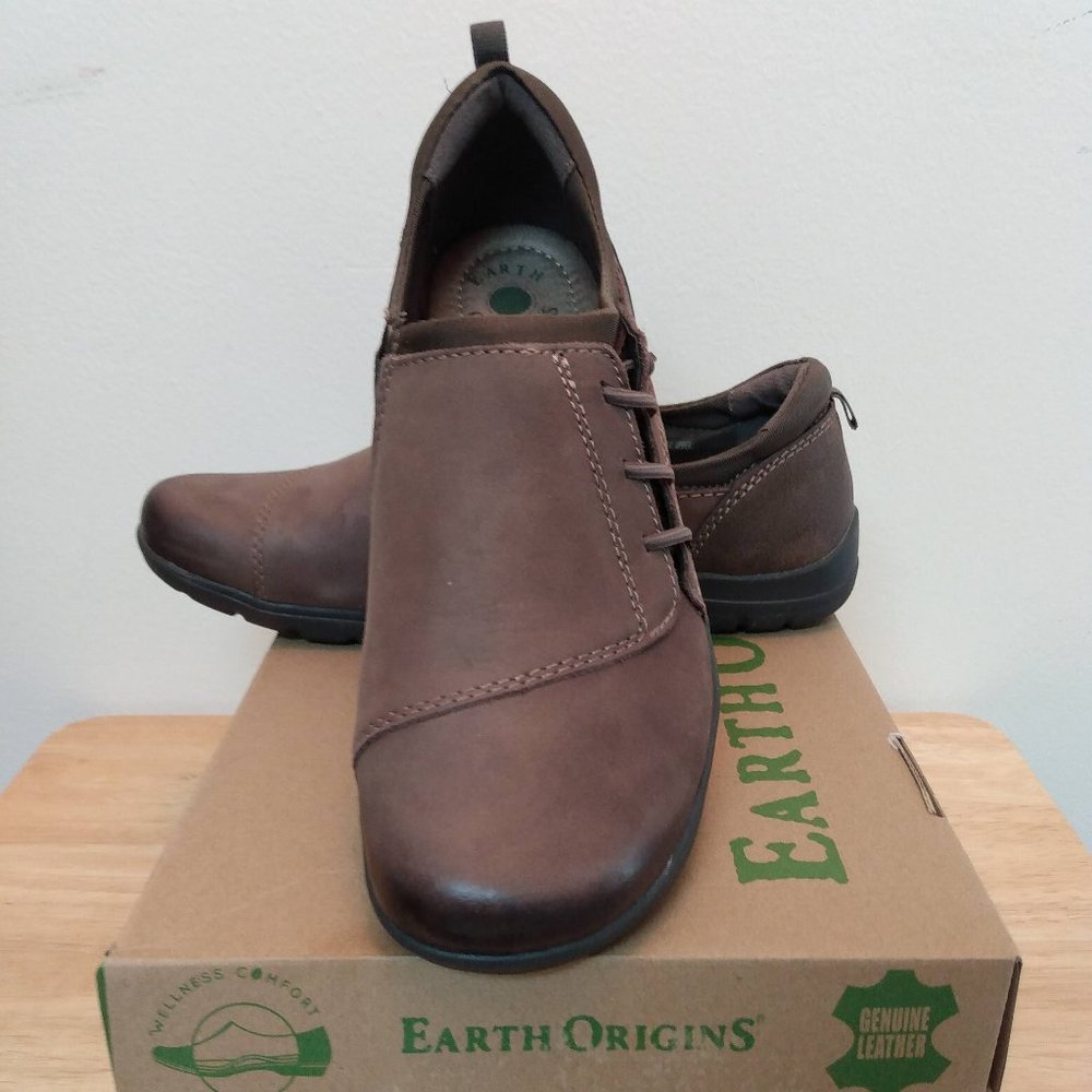 Earth Origins Slip Ons with Welltek System - 8.5W